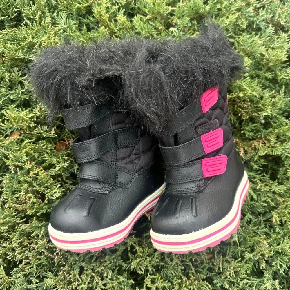 Rugged Outback Baby Girl Faux Fur Trimmed Snow Boots‎ Size 5 Black